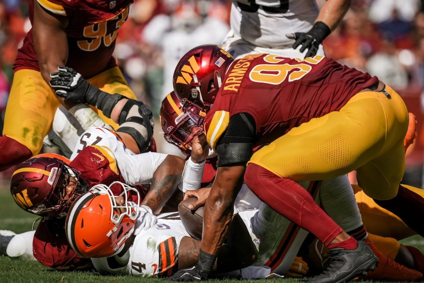 Deshaun Watson Struggles as Commanders Defeat Browns 34-13