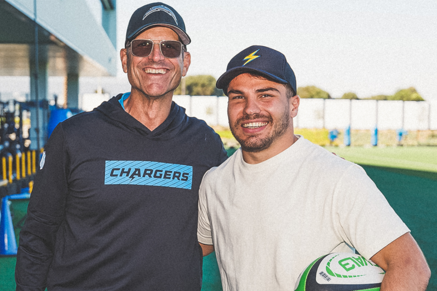 Antoine Dupont: "It's Interesting to Discover American Football"