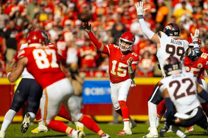 Chiefs vs. Broncos (16-14): Kansas City Saved in the Last Second!