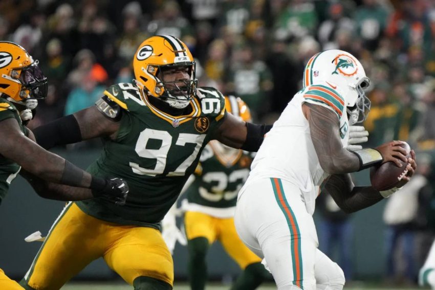 Packers Defeat Dolphins 30-17: Miami Caught Off Guard