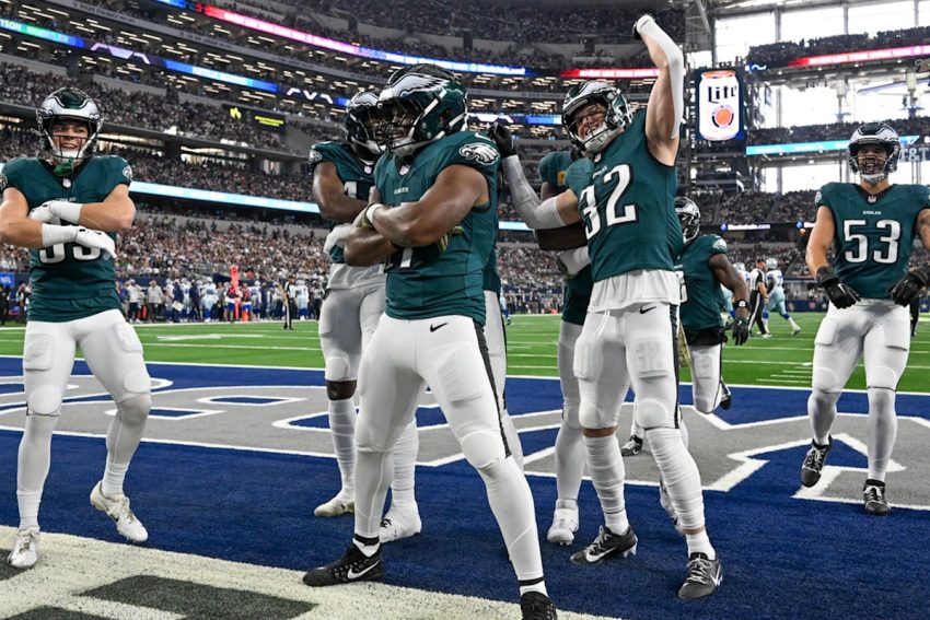 Power Ranking S10: The Eagles Make a Comeback