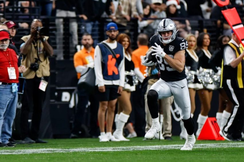 Raiders-Jaguars (19-14): Las Vegas Moves Away from First Choice