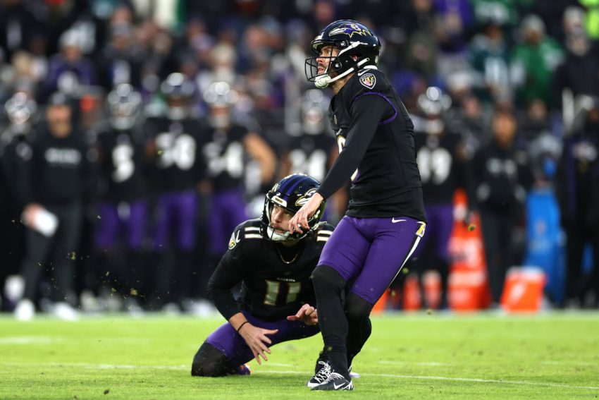 "Ravens vs Eagles (19-24): Justin Tucker, a Kicker Who Disgusts"