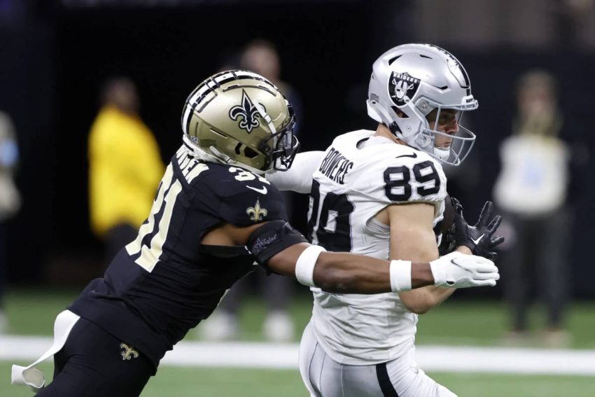 Saints vs Raiders (10-25): A Miracle as Vegas Finds a Ground Game