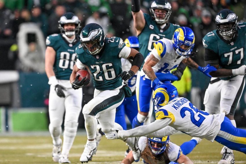 Eagles vs Rams (28-22): Saquon Barkley Shines in the Blizzard