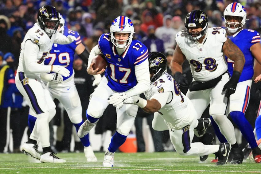Josh Allen Outperforms Lamar Jackson in Bills-Ravens Game with 27-25 Score