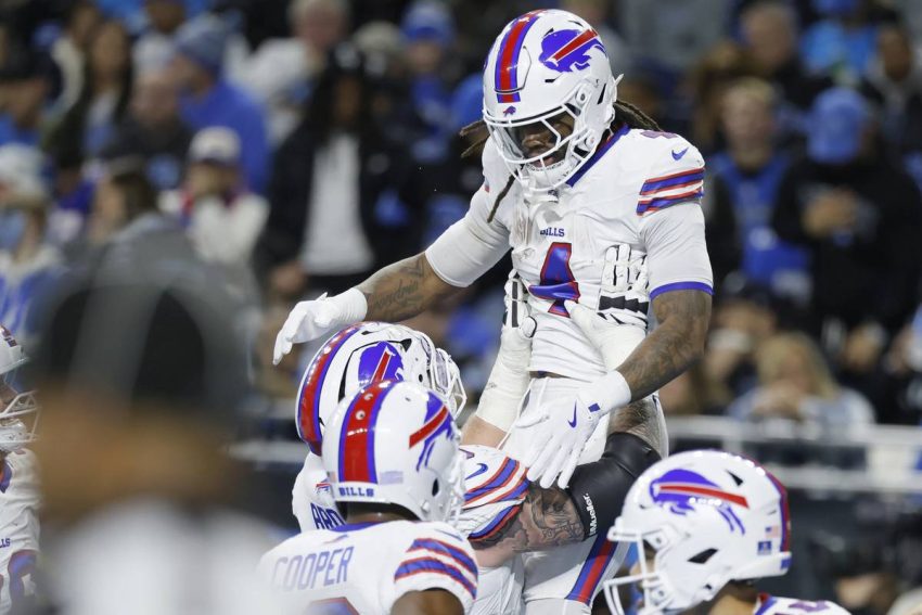 "Playoffs 2025: Will This Finally Be the Successful Year for the Buffalo Bills?"