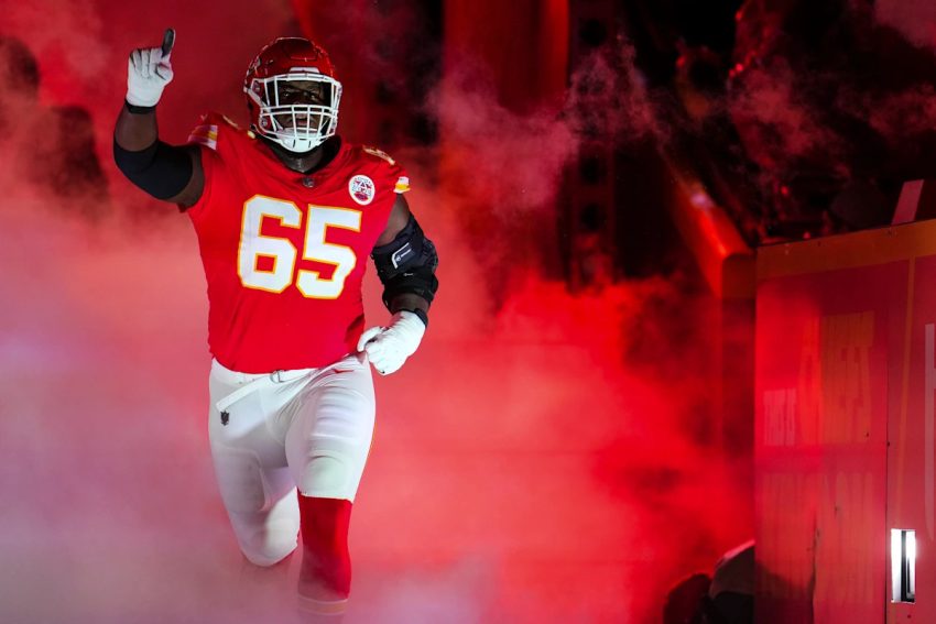 Chiefs Use Franchise Tag for Trey Smith