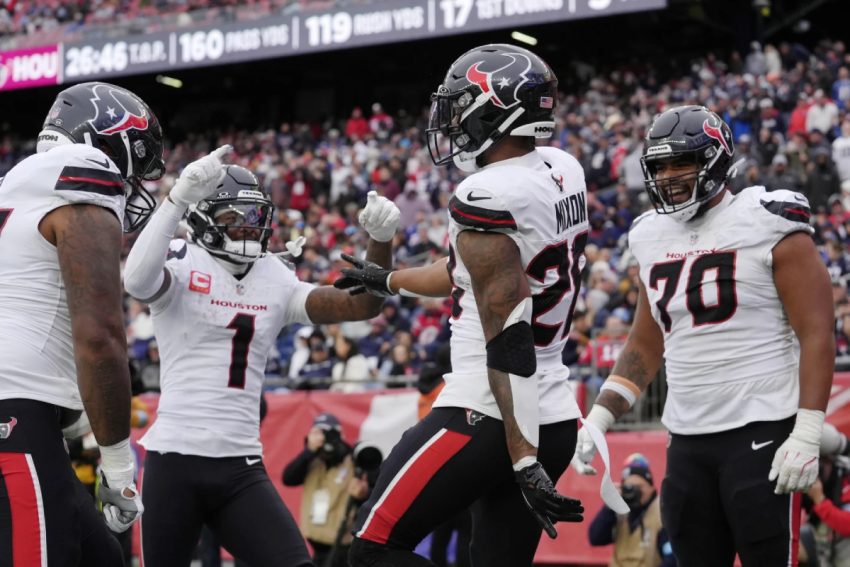 "Interseason: Houston Texans Need to Revive Their Offense"