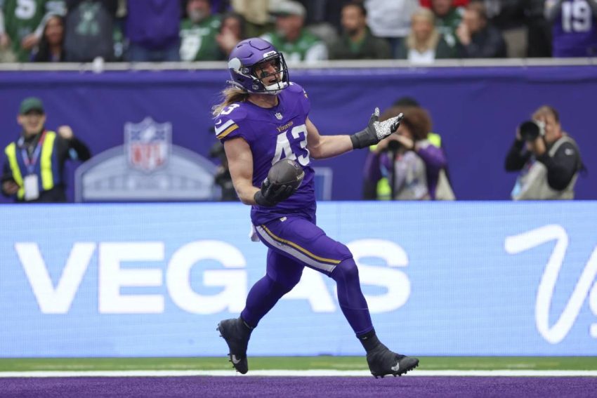 "Wednesday's NFL News: 8 Key Updates Including Andrew Van Ginkel, JJ McCarthy, and Casque de Diamant"